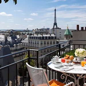 Hotel San Régis, Parigi
