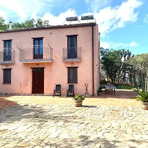  Alloggio per agriturismo San Pietro Italia